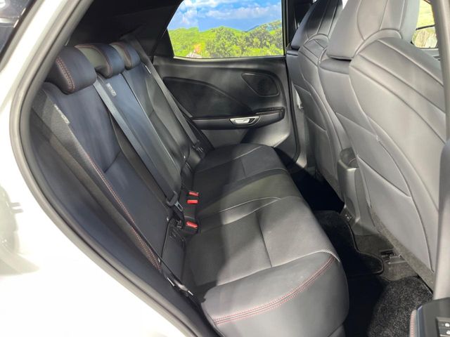 Lexus LBX 10