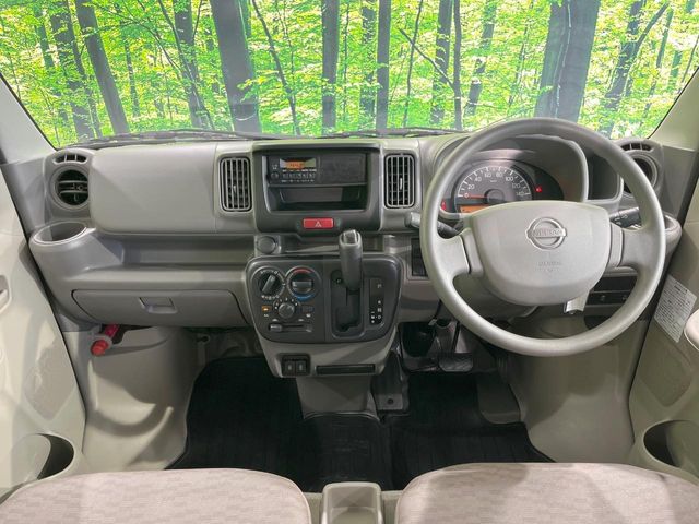 Nissan NV100 Clipper 2