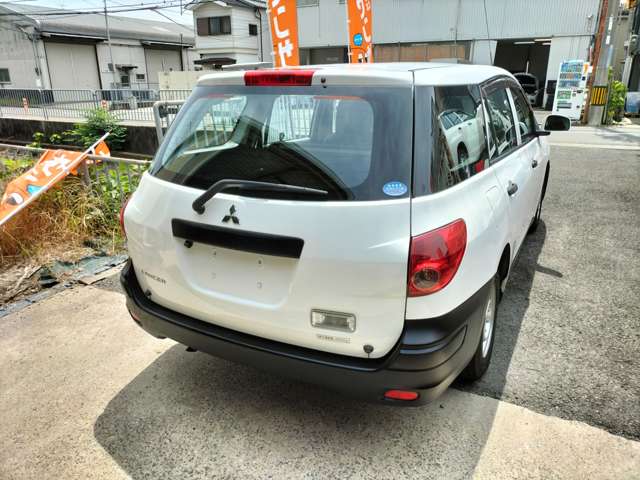 Mitsubishi ランサーカーゴ 9