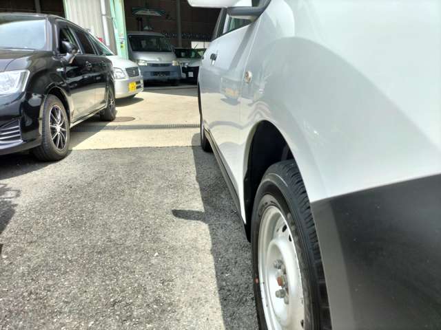 Mitsubishi ランサーカーゴ 10