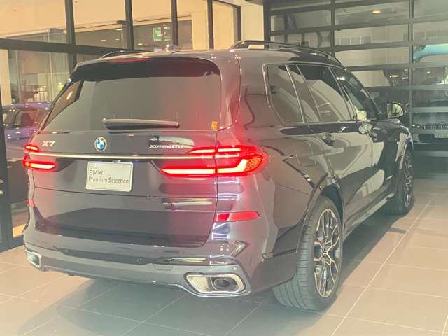 BMW X7 11