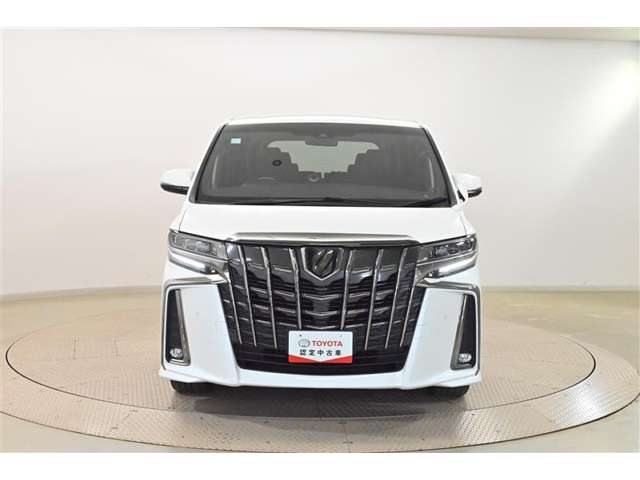 Toyota Alphard 2