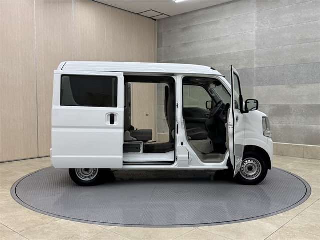 Suzuki Every 12