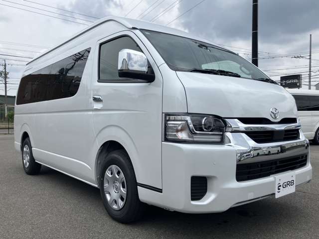 Toyota Hiace 9