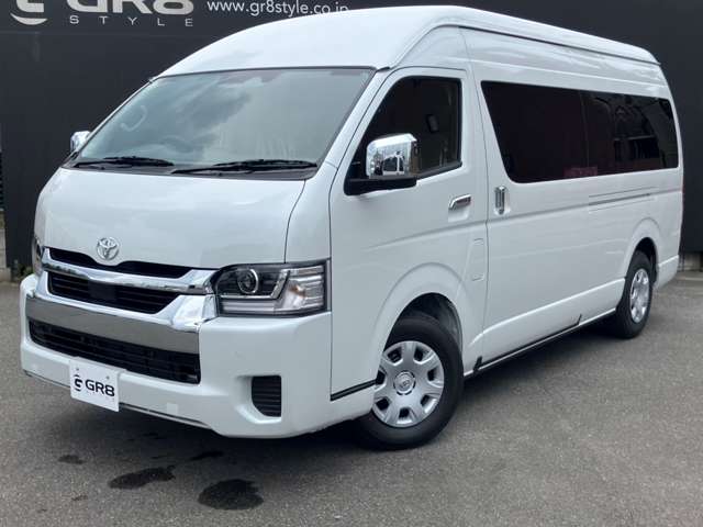 Toyota Hiace 10