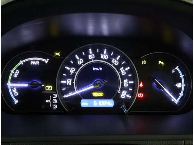 Toyota Voxy 5