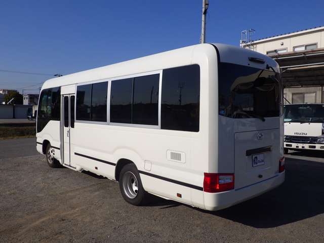 Toyota Coaster 2