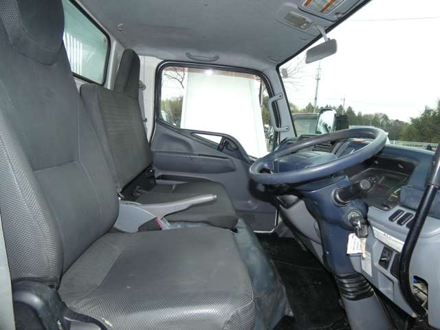 Mitsubishi Fuso Canter 13