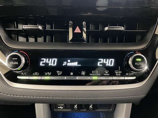 Toyota Corolla Cross 12