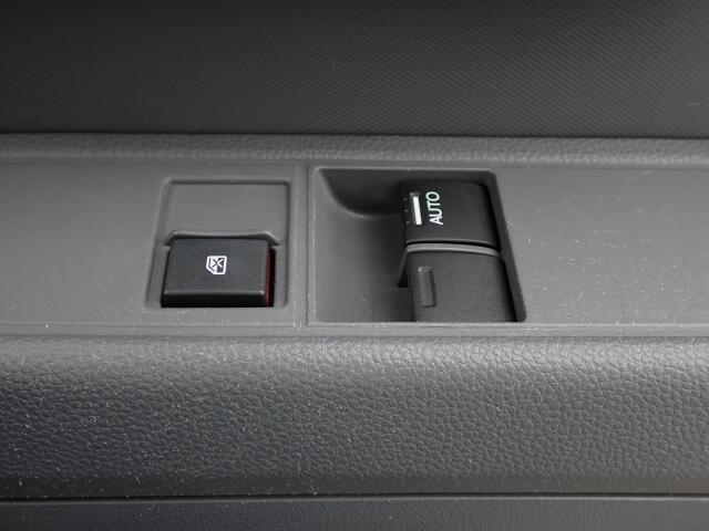 Honda N-VAN 12