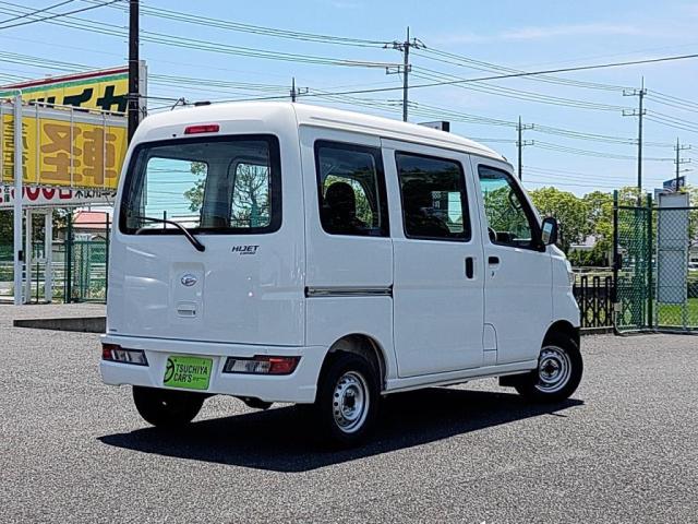 Daihatsu Hijet Cargo 2