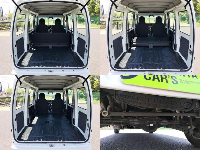 Daihatsu Hijet Cargo 8