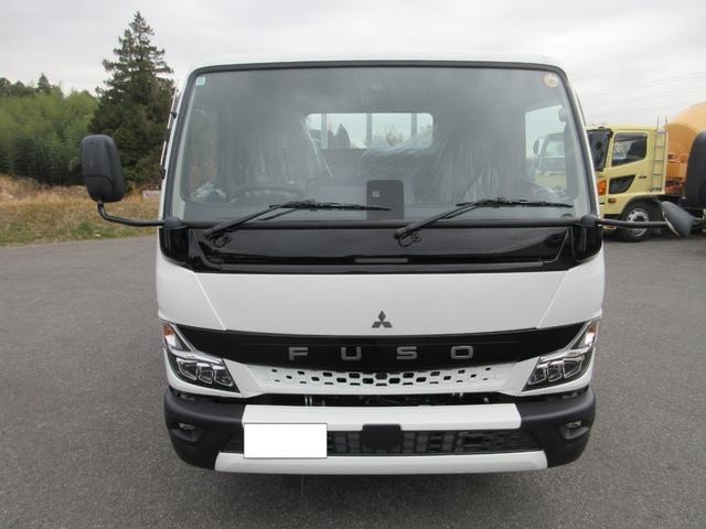 Mitsubishi Fuso Canter 2