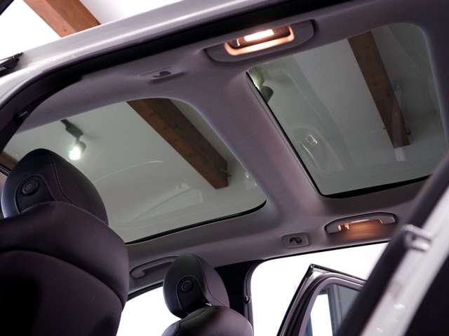 Mercedes-Benz E-Class All-Terrain 2