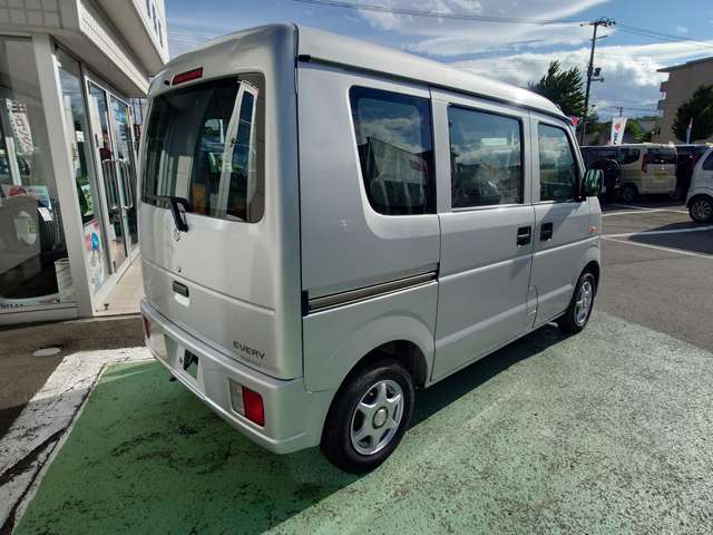 Suzuki Every 4