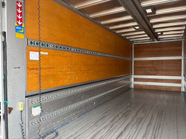 Hino Ranger 12