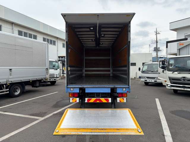 Hino Ranger 10