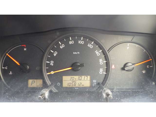 Toyota Hiace Van 11