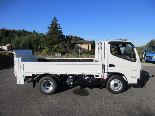 Mitsubishi Fuso Canter 8