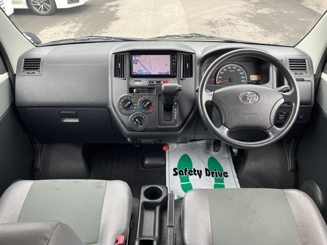 Toyota Light Ace Van 2