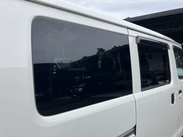 Toyota Light Ace Van 10