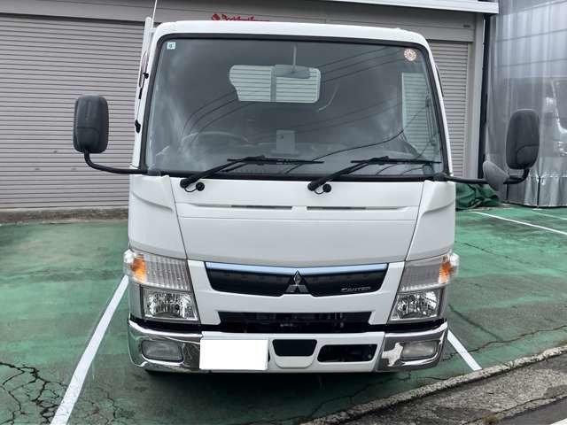 Mitsubishi Fuso Canter 2