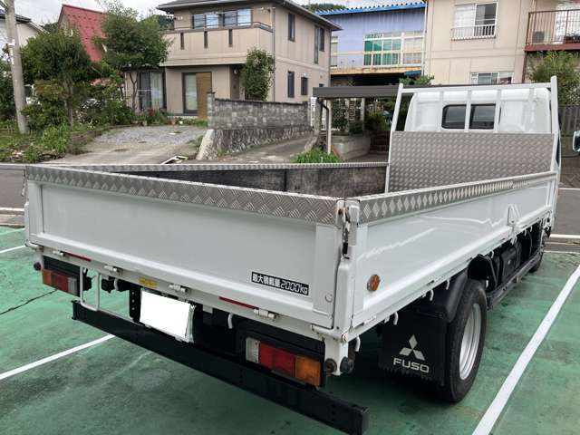 Mitsubishi Fuso Canter 8
