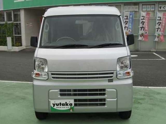 Nissan NV100 Clipper 8