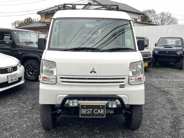 Mitsubishi Minicab Van 4