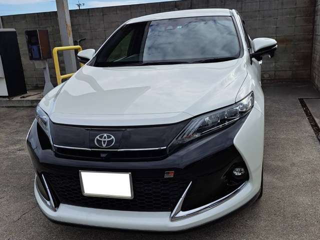 Toyota Harrier 4