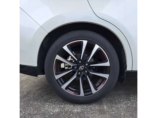 Toyota Harrier 9