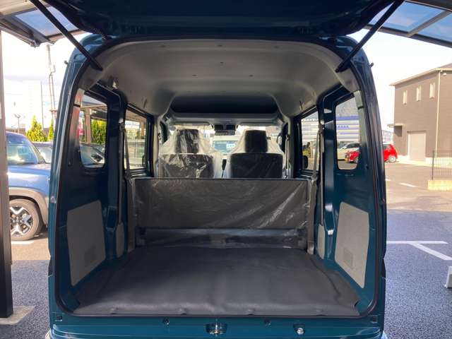 Suzuki Every 12