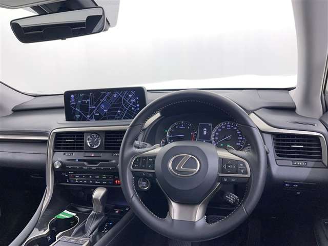 Lexus RX 8
