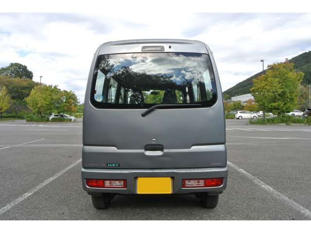 Mitsubishi Minicab MiEV 9