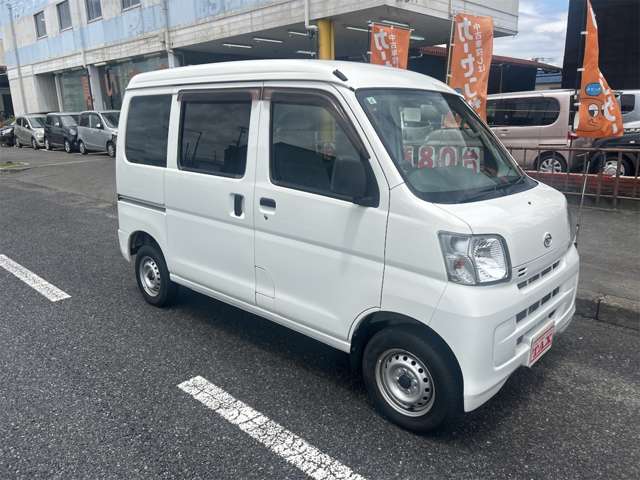 Daihatsu Hijet Cargo 7