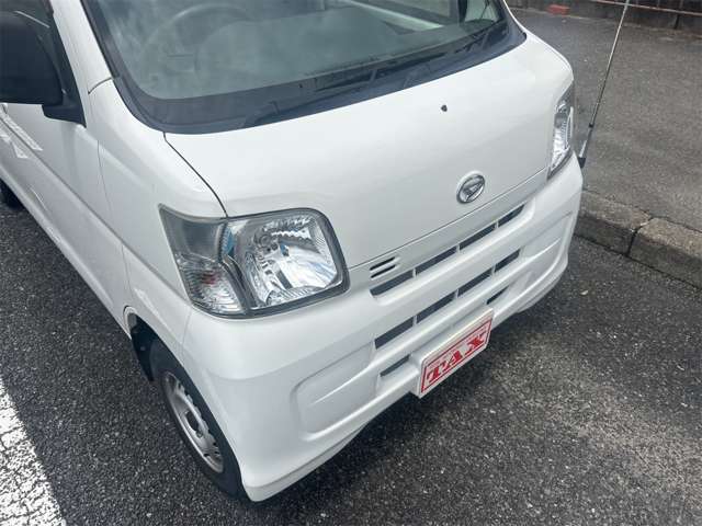 Daihatsu Hijet Cargo 9