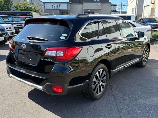 Subaru Legacy Outback 6