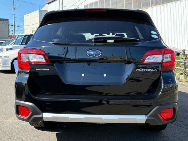 Subaru Legacy Outback 7