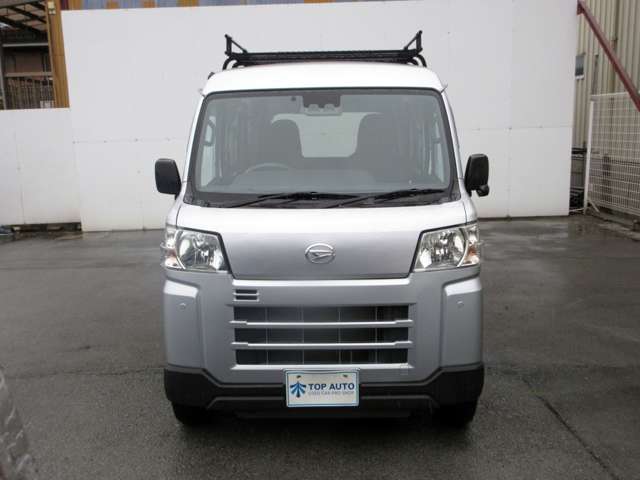 Daihatsu Hijet Cargo 9
