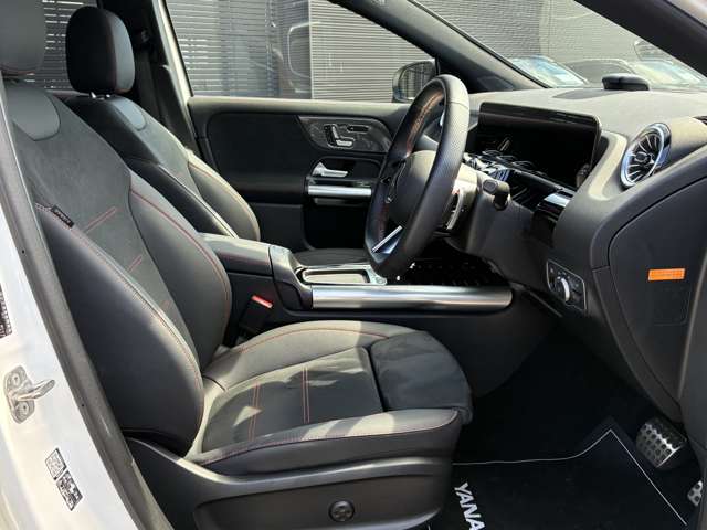 Mercedes-Benz GLA-Class 9