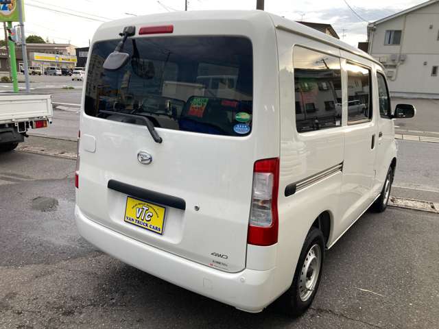 Daihatsu グランマックスカーゴ 10