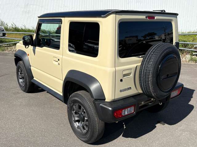 Suzuki Jimny Sierra 10