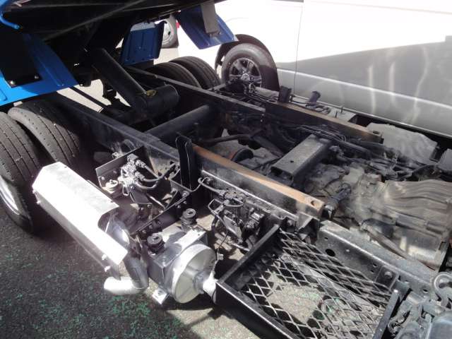 Mitsubishi Fuso Canter 4