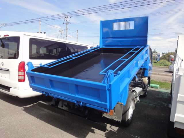 Mitsubishi Fuso Canter 6