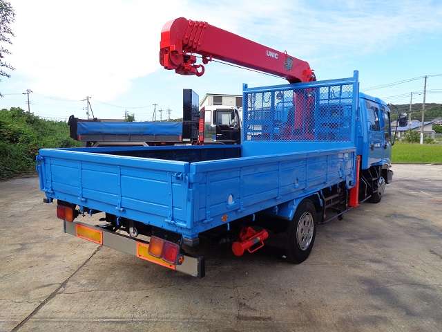 Isuzu Forward 3