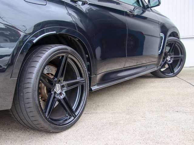 BMW X6 M 8