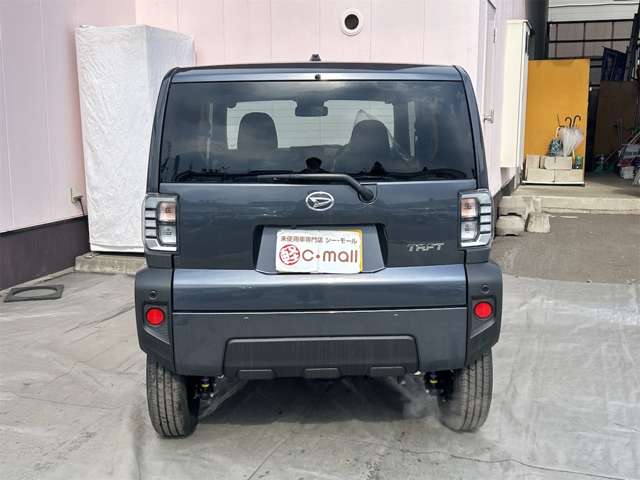 Daihatsu Taft 11
