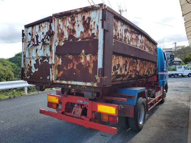 Mitsubishi Fuso Fighter 8