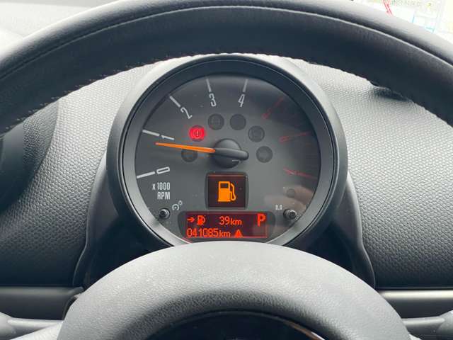 MINI Crossover 9