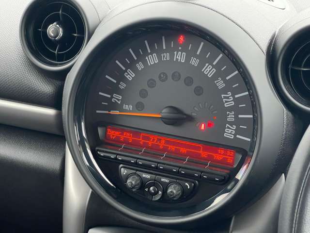 MINI Crossover 10
